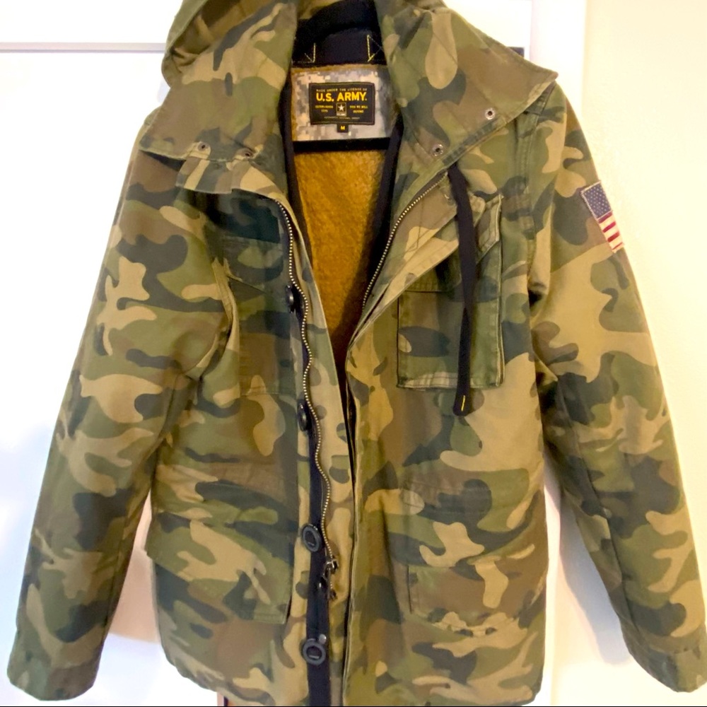 Military style comstock coat